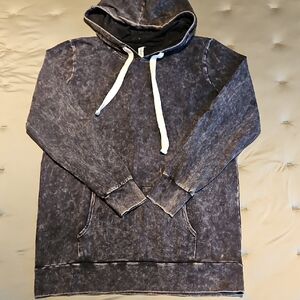 ZENANA SIGNATURE BLACK ACID WASH HOODIE SIZE MED.